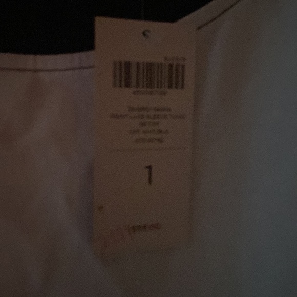 Chico’s Print Lace Sleeve Tunic Zenergy - Picture 3 of 5